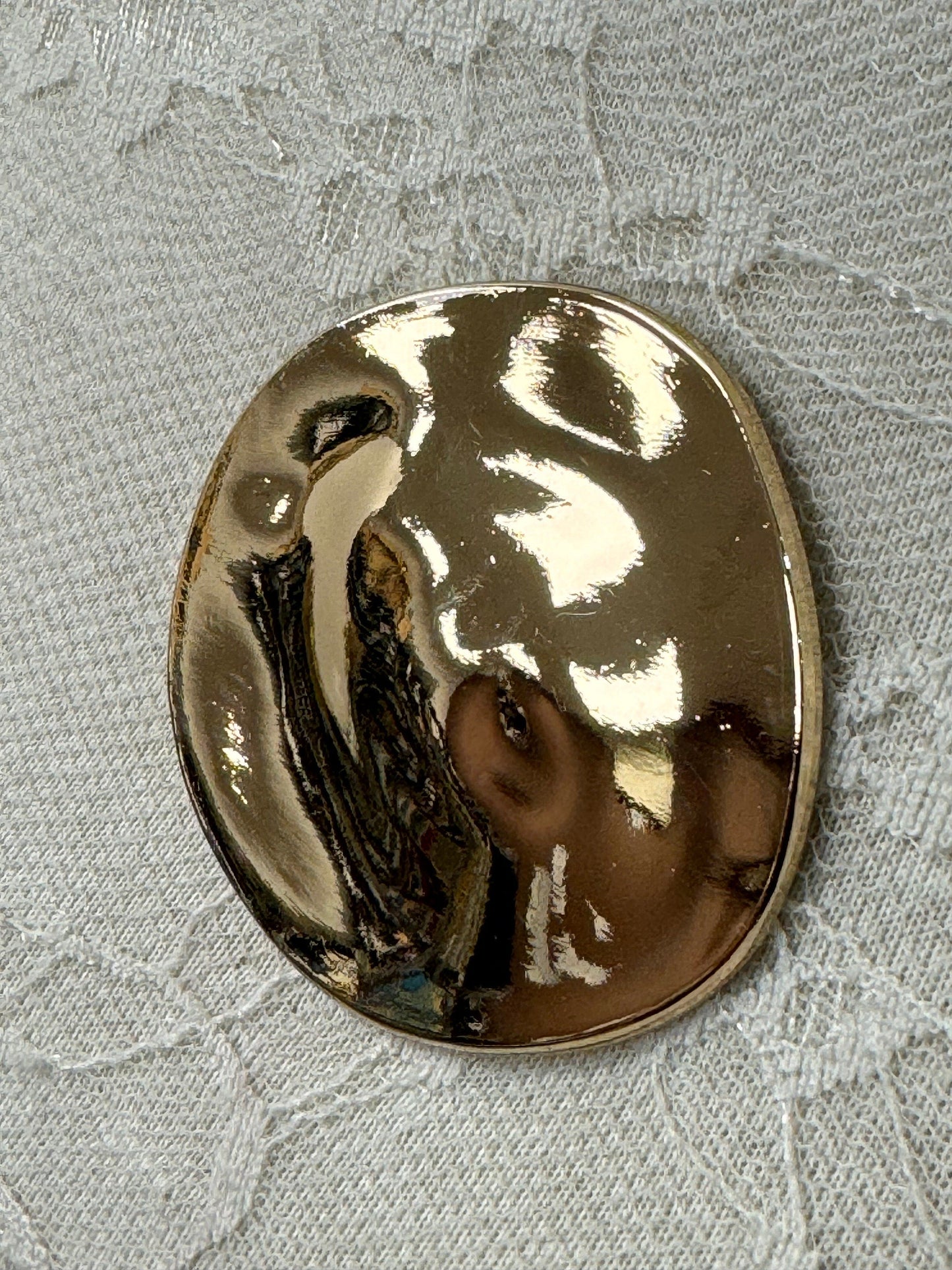 brooch, gold brooch, hammered brooch, rustic brooch, fashion brooch