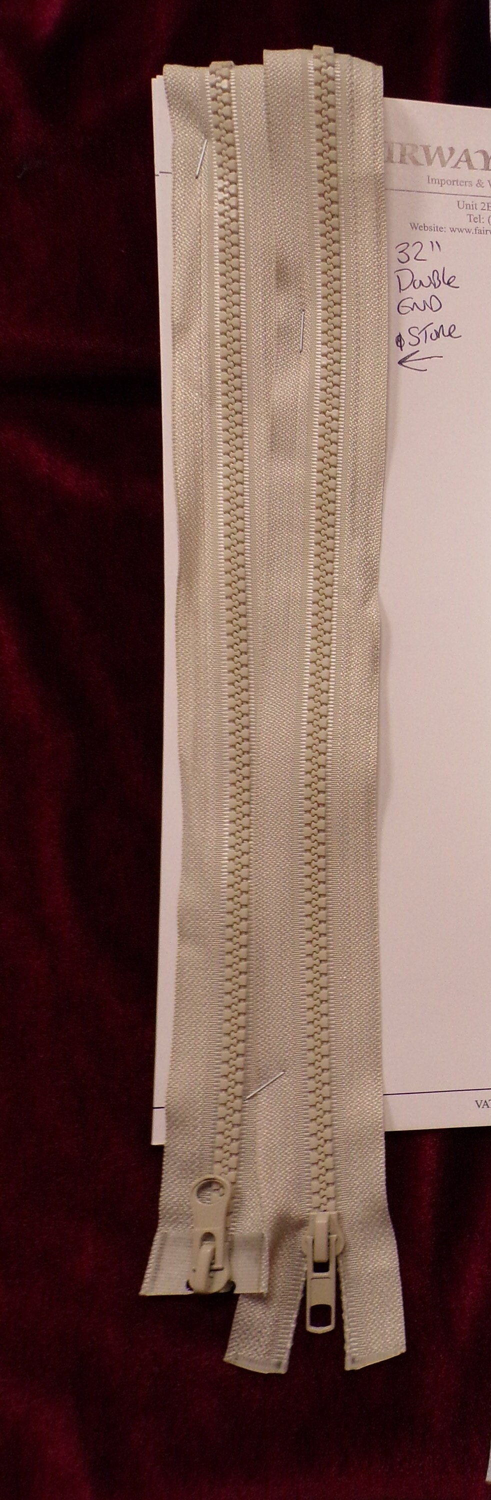 22"& 25" and 32" DOUBLE ENDED ZIPS,replacement zips, garment zips, coloured zips