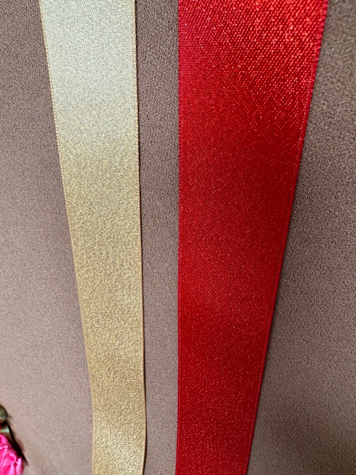 ribbon, lurex ribbon, cake ribbon, birthday ribbon, hair ribbon, satin ribbon, lurex ribbon, gold ribbon, red ribbon