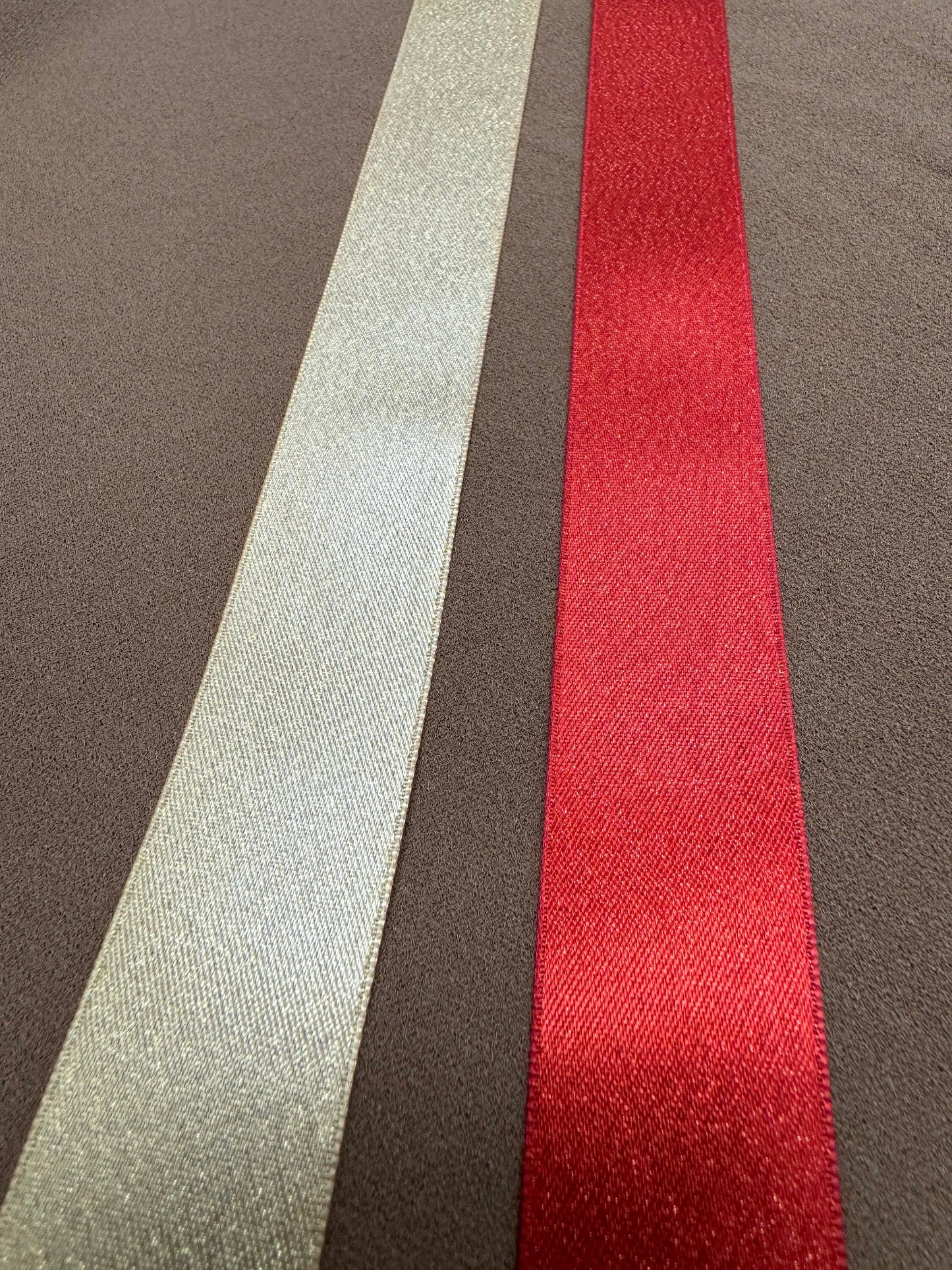 ribbon, lurex ribbon, cake ribbon, birthday ribbon, hair ribbon, satin ribbon, lurex ribbon, gold ribbon, red ribbon