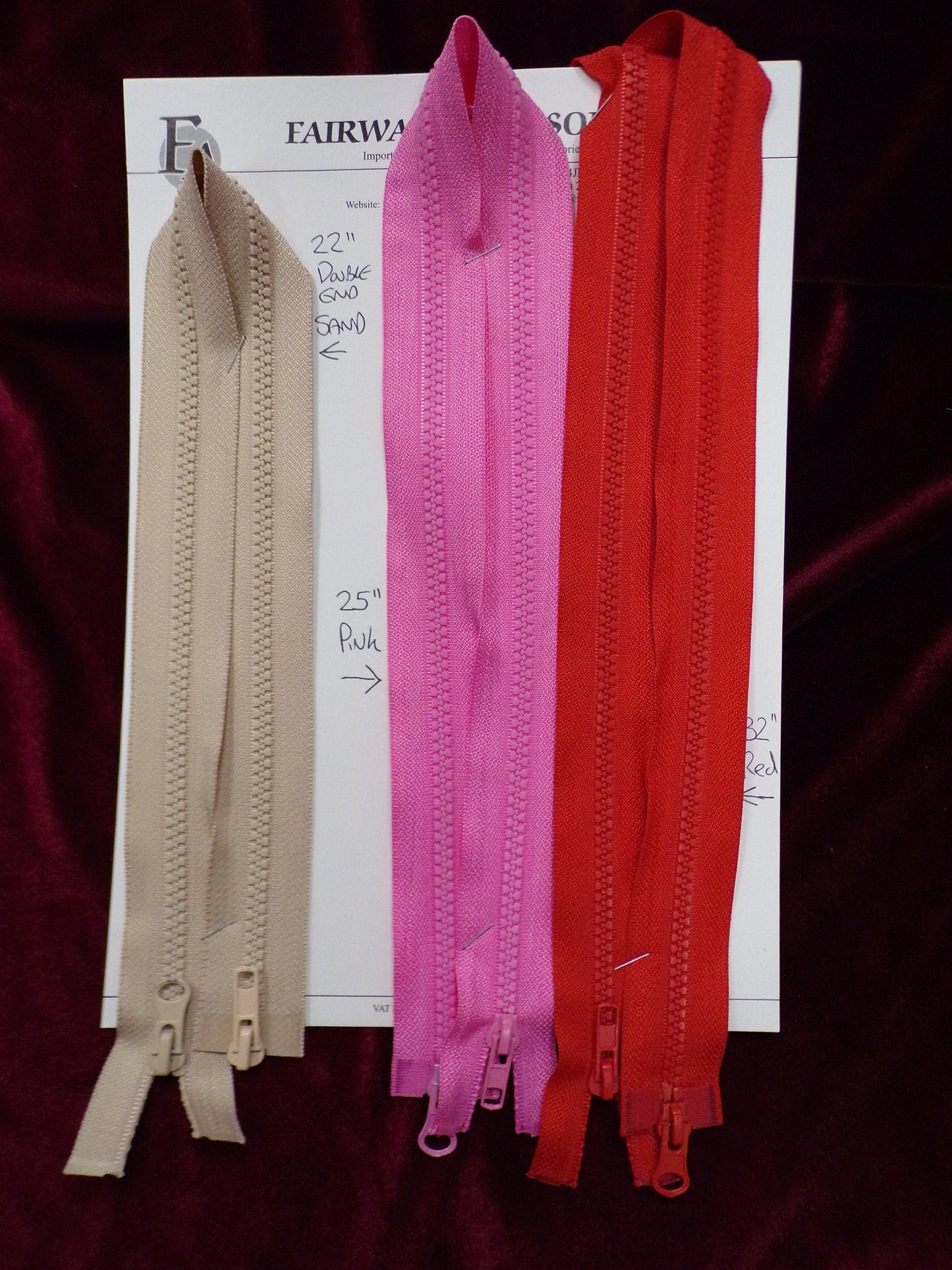 22"& 25" and 32" DOUBLE ENDED ZIPS,replacement zips, garment zips, coloured zips