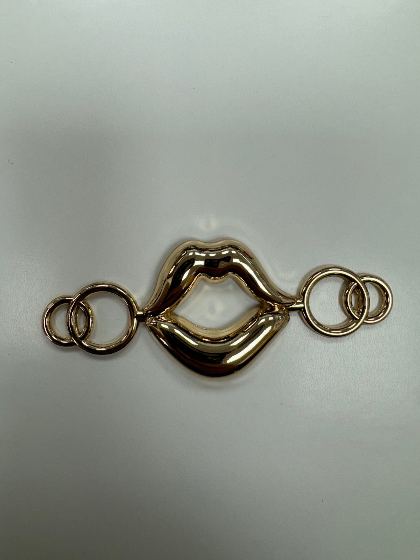 lips buckle, kiss buckle, gold buckle, swimwear buckle