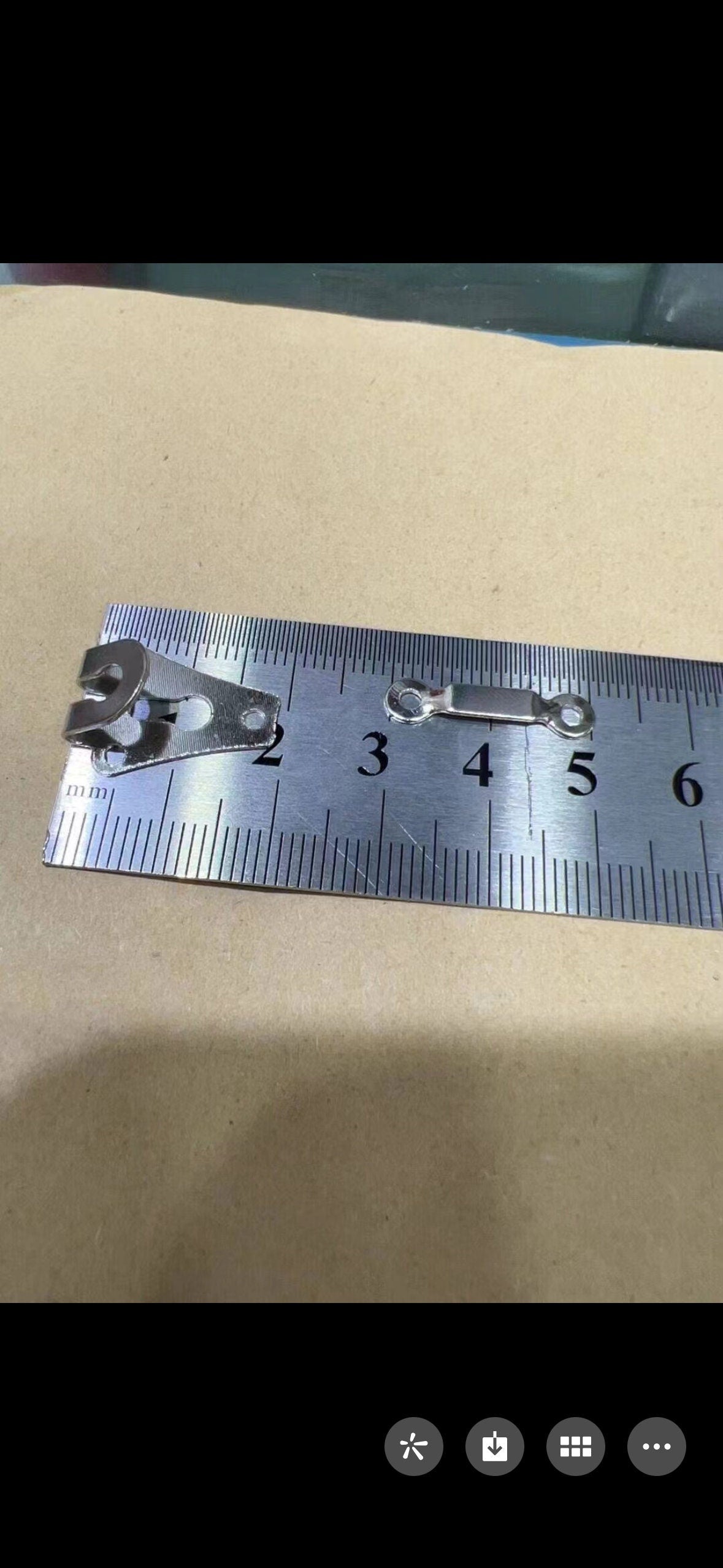 hook and bar, trouser hook, trouser bar, skirt hook and bar