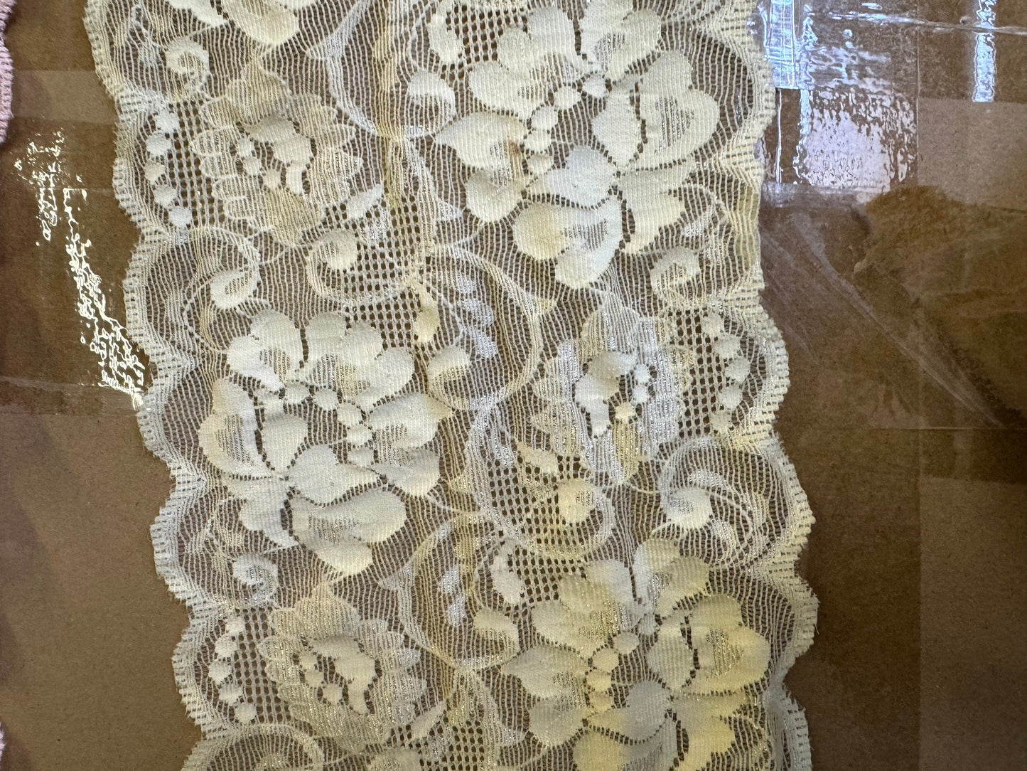 lace, pink lace, lemon lace, wide lace, stretch lace, 14cm lace