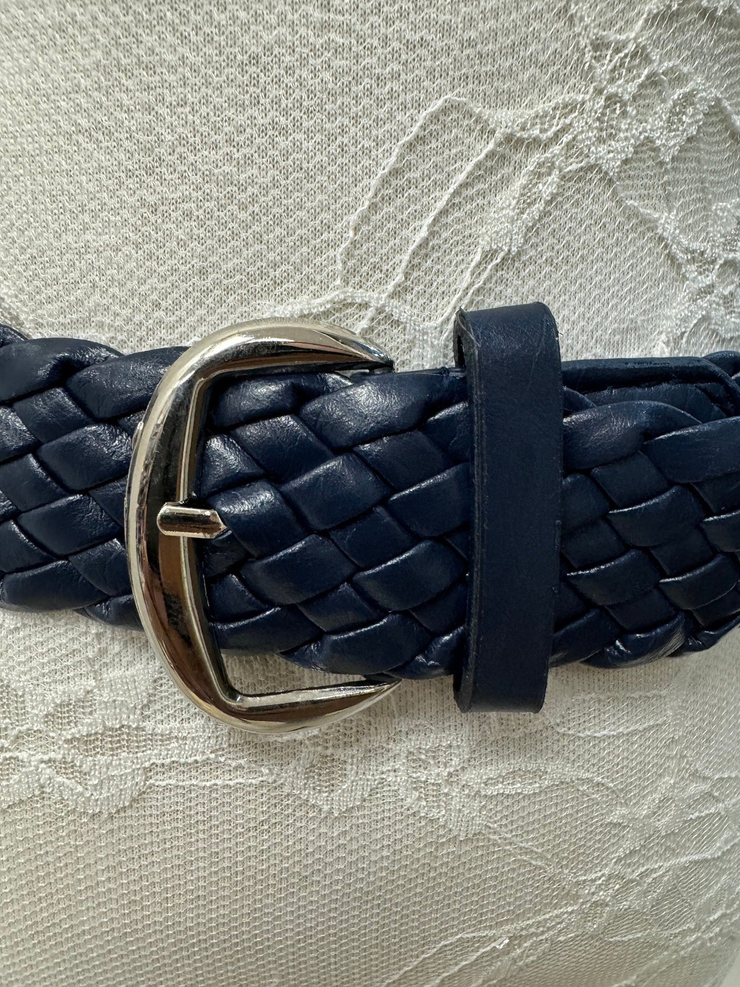 faux leather belt, navy belt, pu belt, plaited belt, twisted belt, navy plaited belt