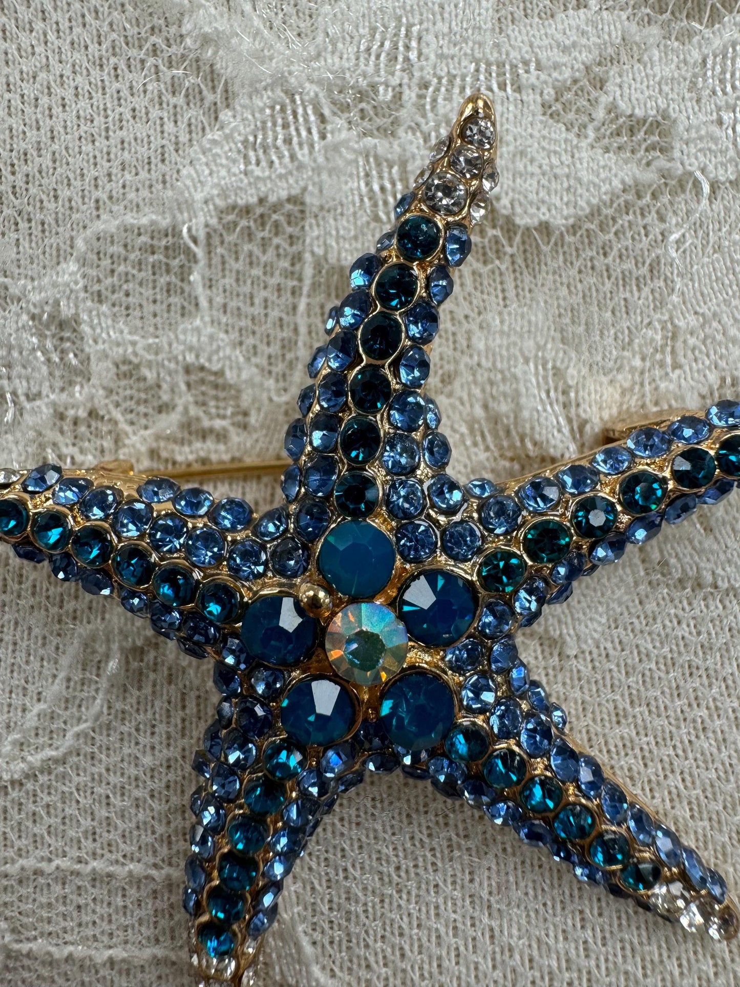 brooch, jewel brooch, diamanté brooch, starfish brooch, sarong pin, sarong brooch