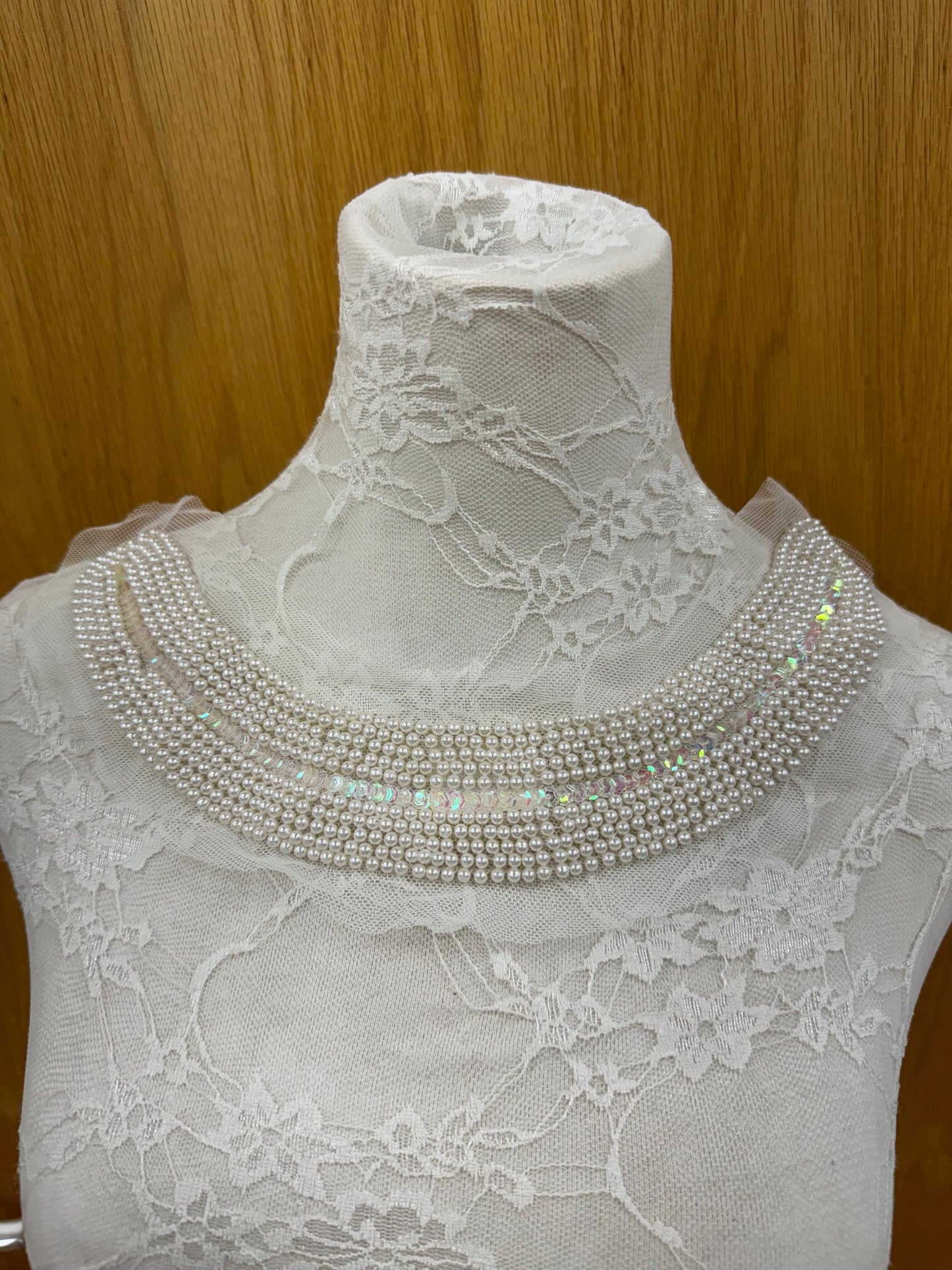 pearl trim, Pearl necktrim, bridal trim, evening necktrim