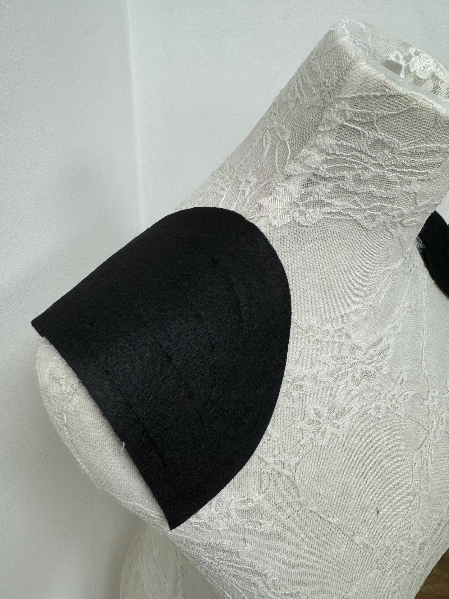 shoulder pads, fabric shoulder pads, black shoulder pads
