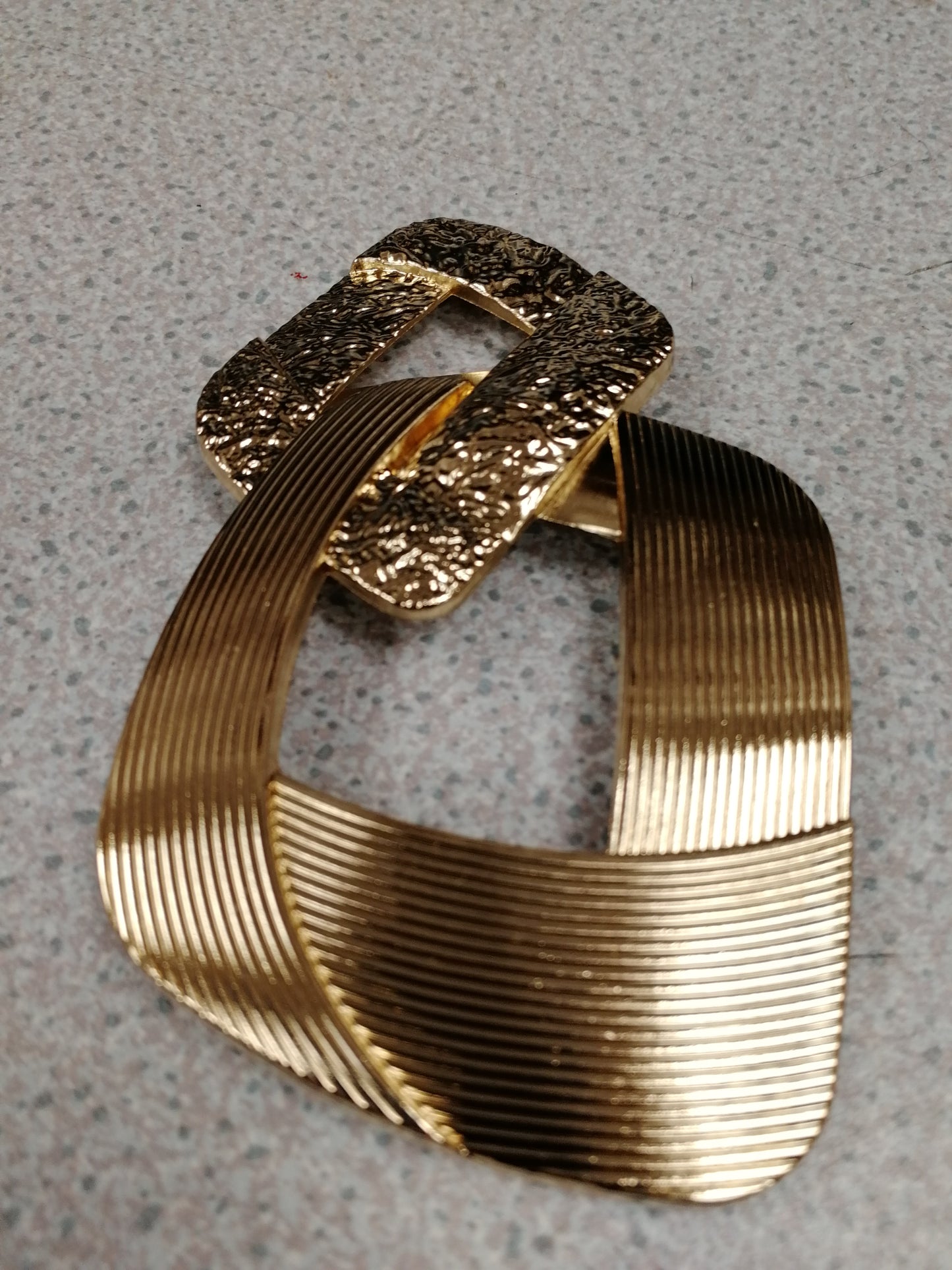Figure 8 shape buckle, swimwear buckle, buckles, gold buckles