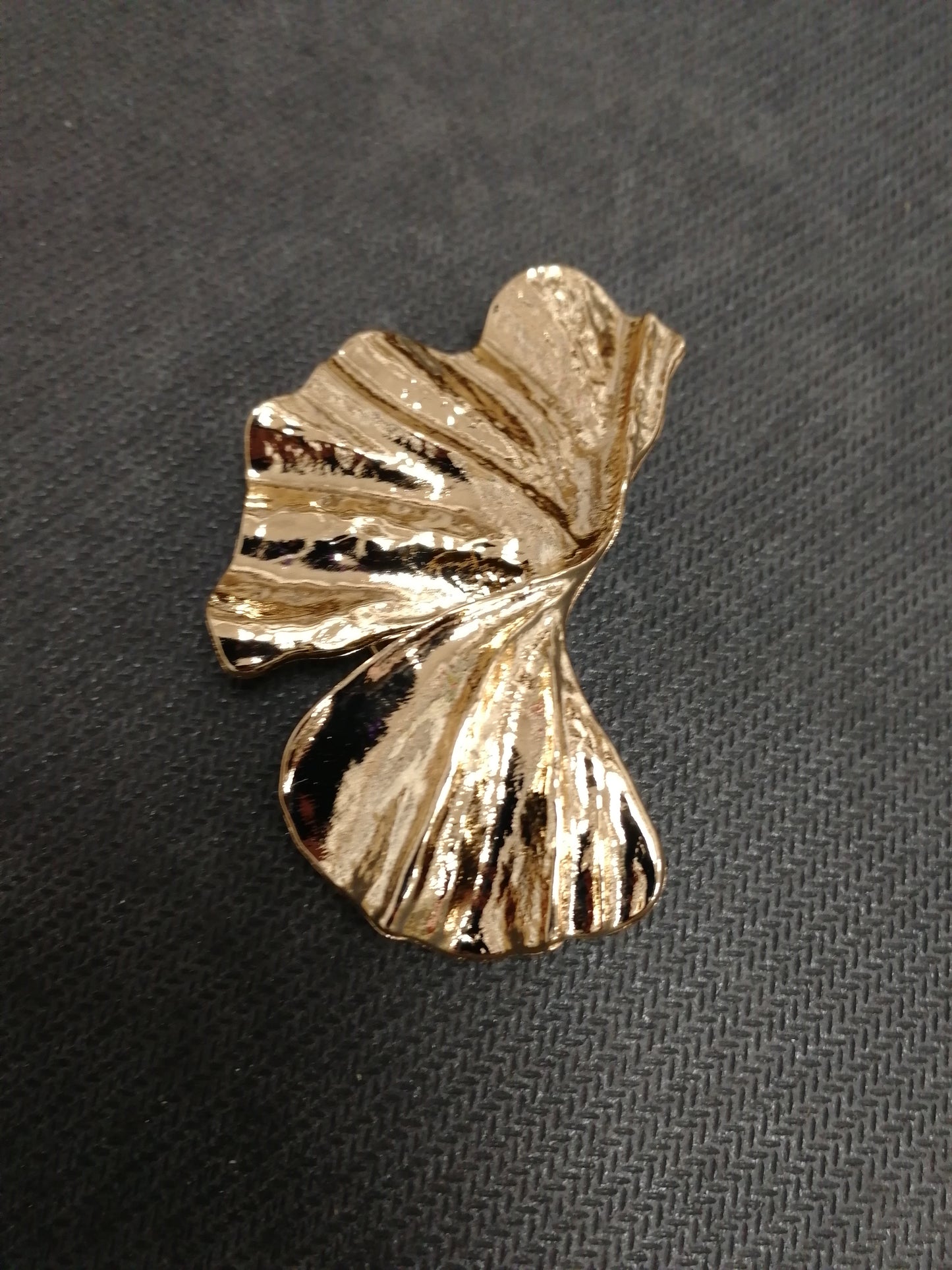 Half Leaf buckle , odd buckle, Patterned buckle, buckles, swimwear buckle, fashion buckle, gold buckle,