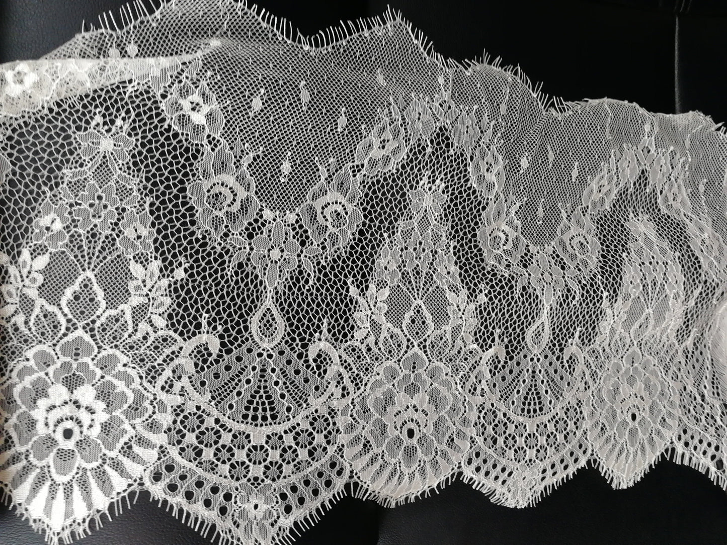 Eyelash lace, lace, Cream lace, fashion lace, rigid lace, lace