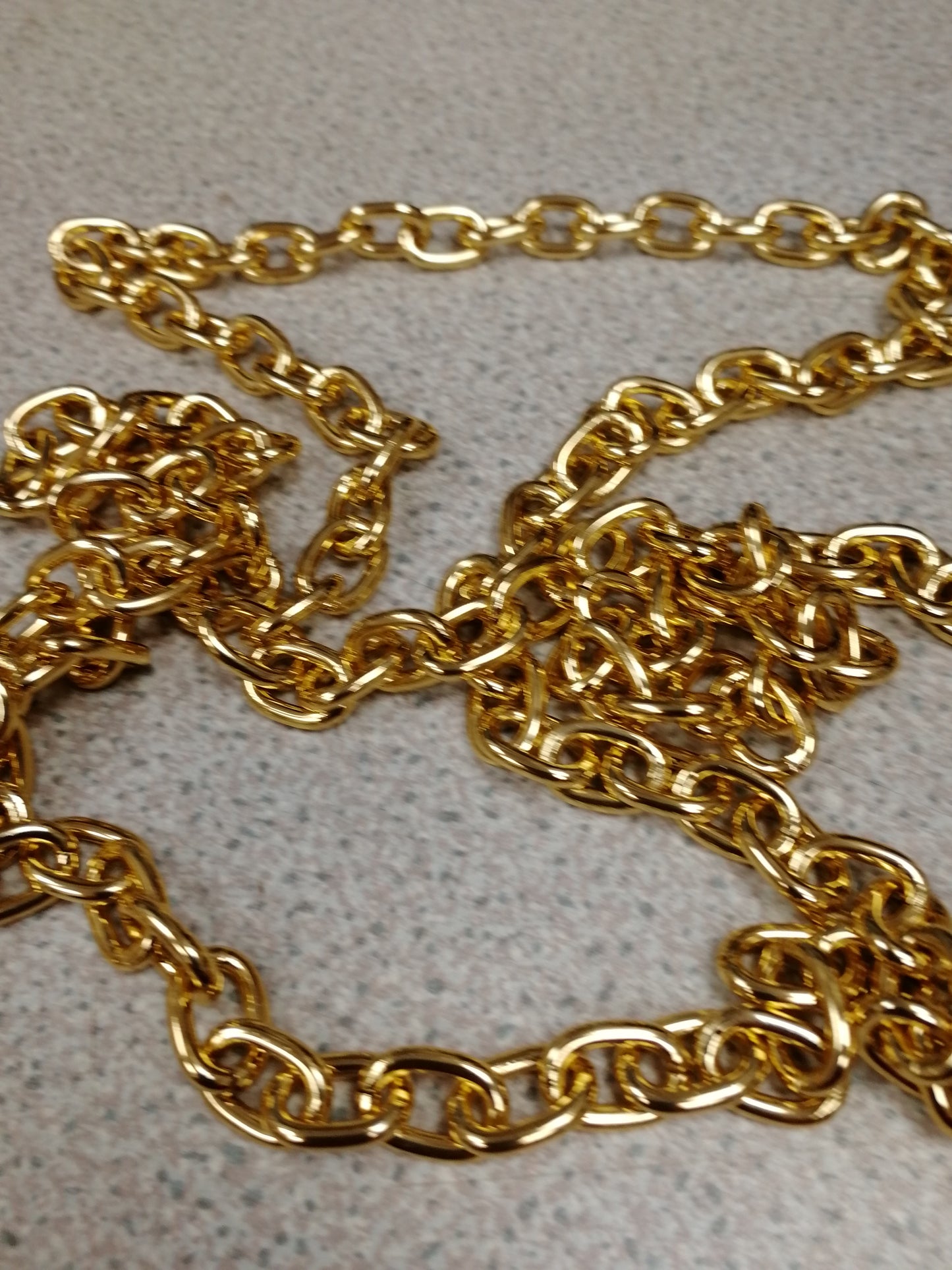 0.8cm Gold Metal Link Chain, for Jewellery, Crafts, chain, metal chain, metal chain