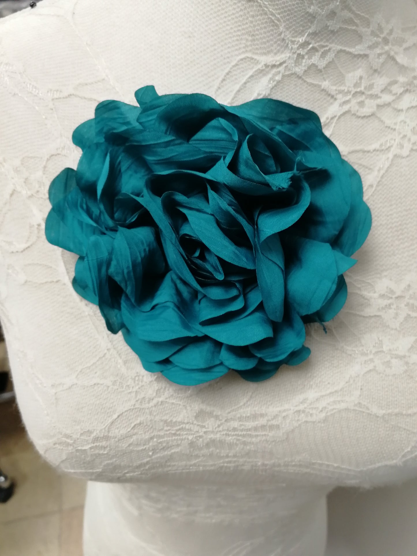 14cm Corsage, flower, wedding corsage, prom flower, rose, rose with pin