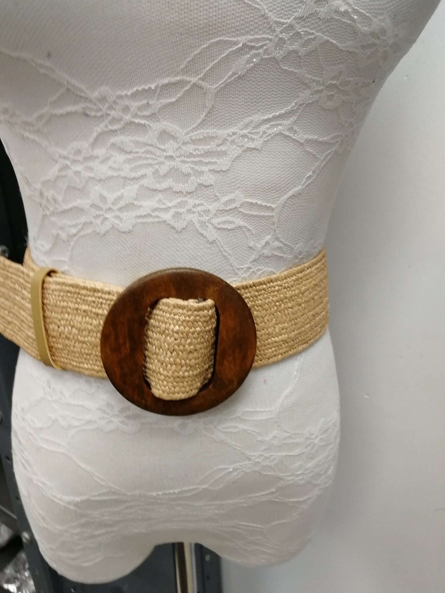 Elasticated Raffia Belt with Wicker style buckle, stretch belt, elastic belt, vintage belt, boho belt, straw belt, Raffia belt