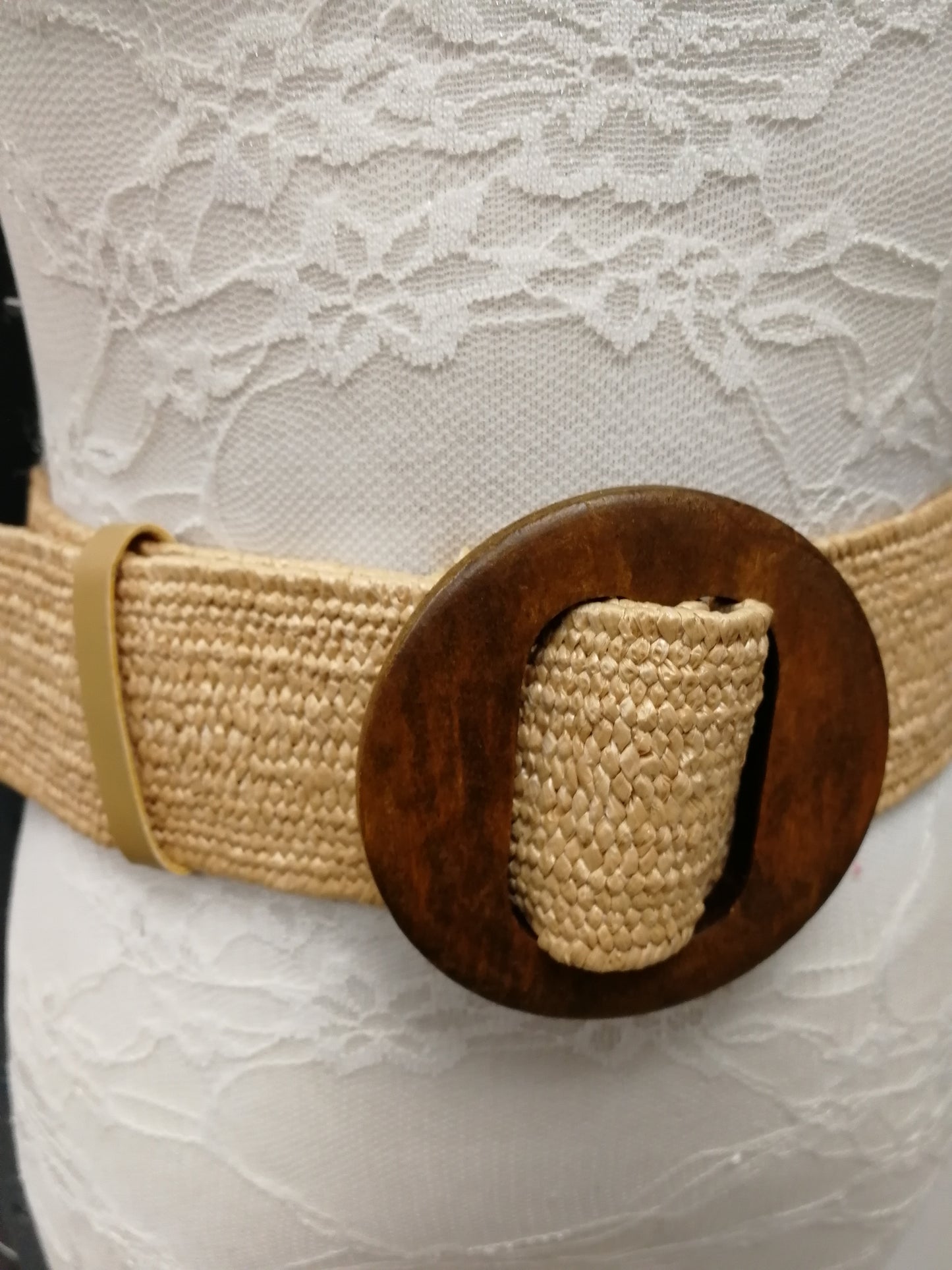 Elasticated Raffia Belt with Wicker style buckle, stretch belt, elastic belt, vintage belt, boho belt, straw belt, Raffia belt