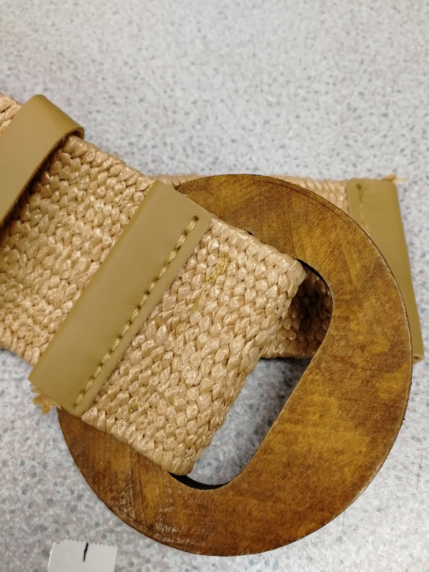 Elasticated Raffia Belt with Wicker style buckle, stretch belt, elastic belt, vintage belt, boho belt, straw belt, Raffia belt