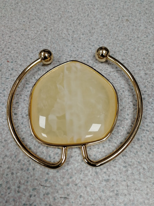 Large Cream Stone Buckle, Gold Buckle, Buckle, Bulldog Buckle