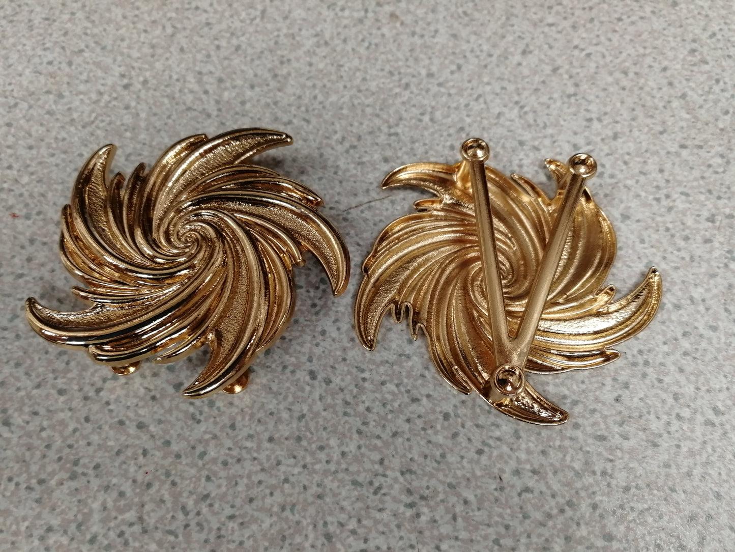 Swirl Patterned gold buckle, buckles, gold buckle, swimwear buckle