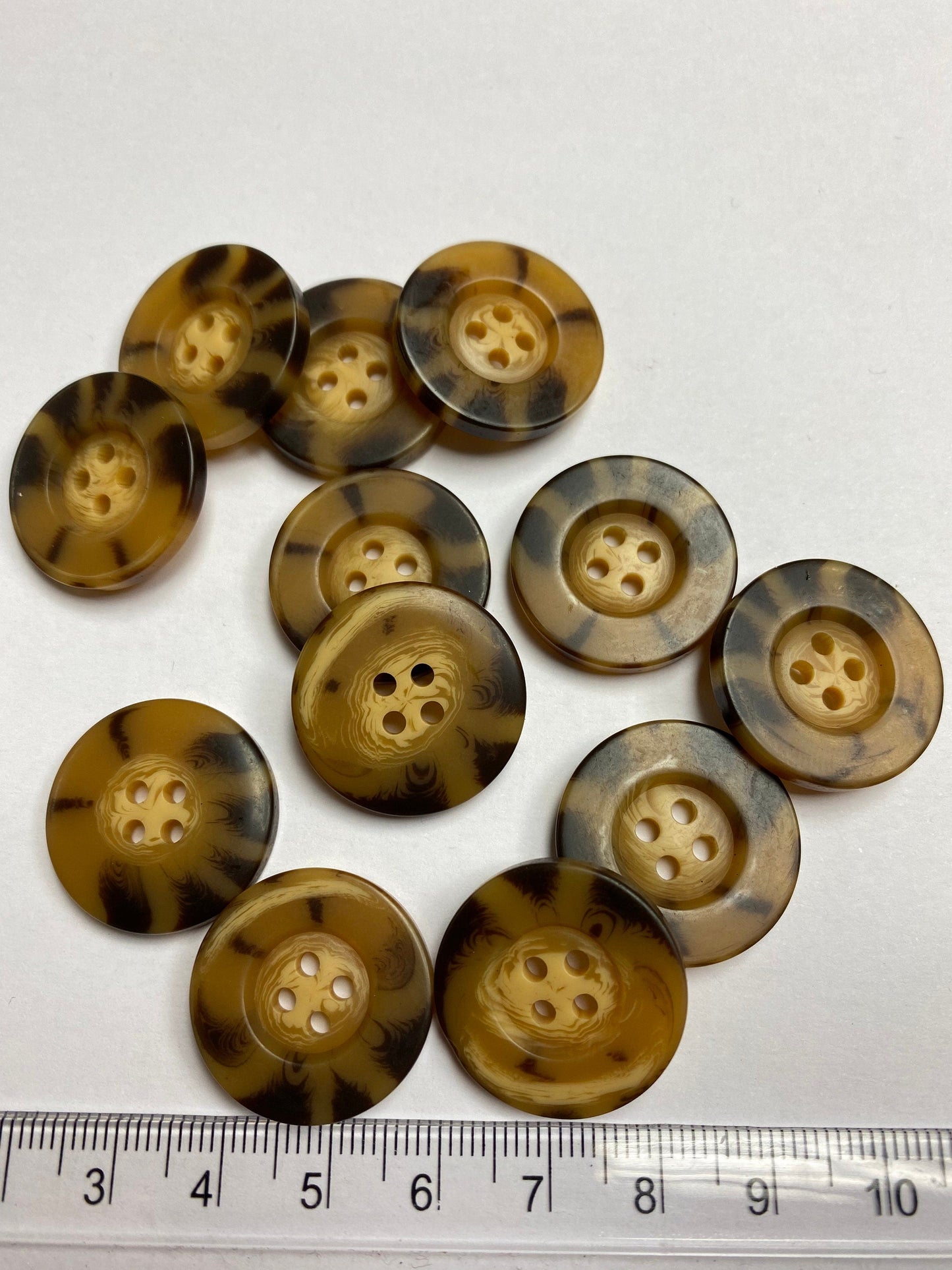 36L 23mm, brown buttons, Horn buttons, buttons, multi button, bone button, 6 pcs