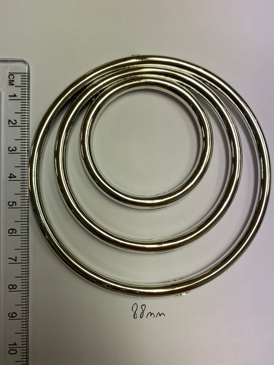 2pcs Three connected rings, Silver tone Ring, Macramé Ring, Hoop Ring