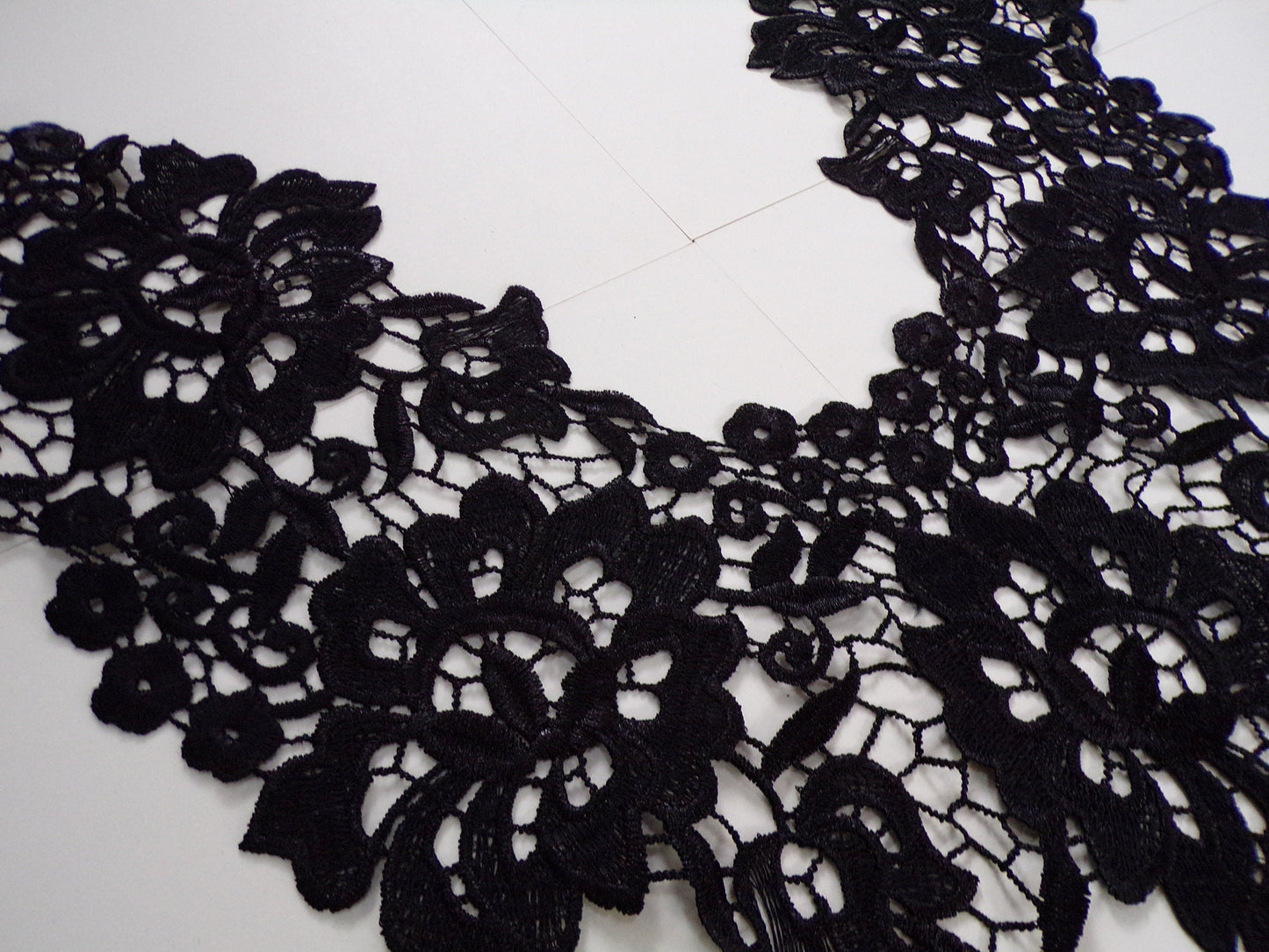 Large Black Lace Applique Necktrim