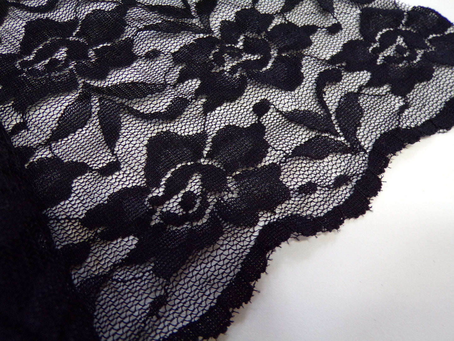 2mtr Delicate Black White Lace Trim 15cm wide, Dress lace, Lingerie, Headband, Sewing lace, French lace