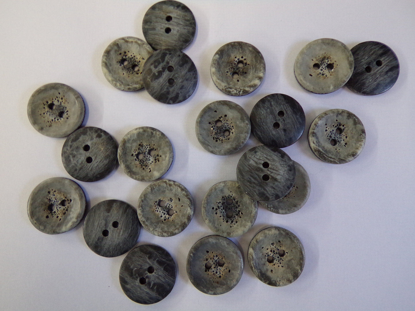 6pcs Matt buttons grey stone effect 16mm 28L Grey Buttons, Shirt Buttons, Coat Buttons, Sewing Button