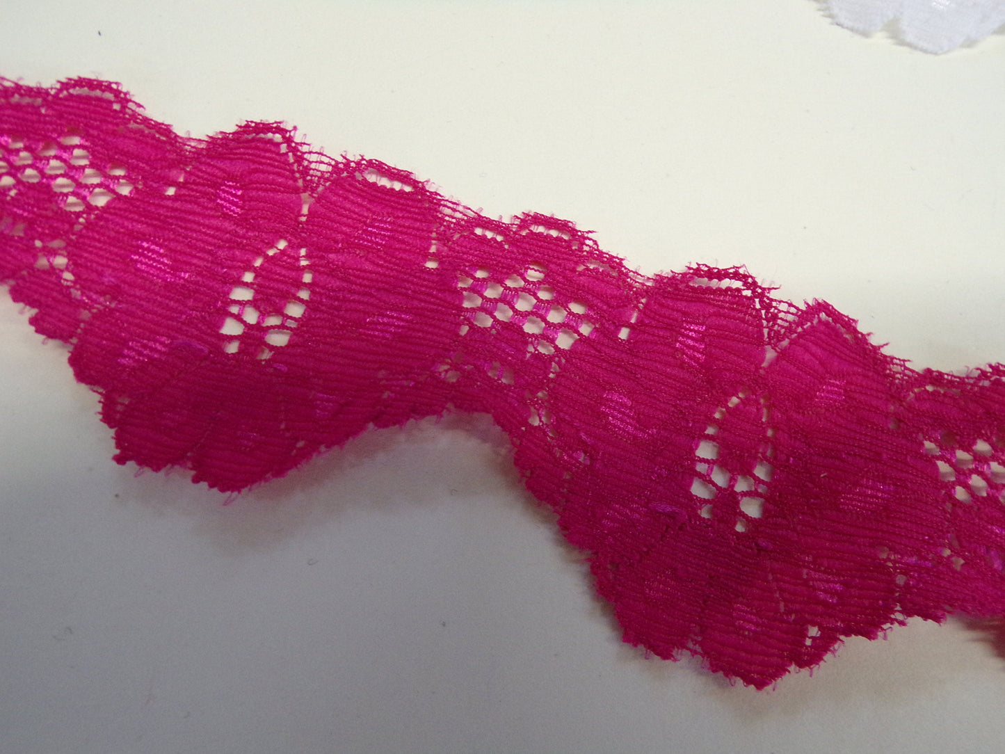 4cm Wide, Stretch Lace Trim, Sewing, Ribbon, Craft, Dress, Lingerie lace, 6 colours, scallop lace