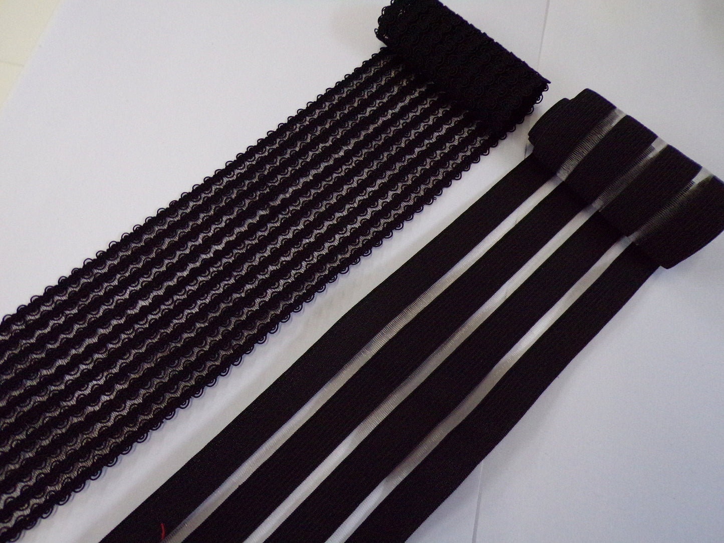 1 mtrs - 7cm Black Elastic, Lingerie Elastic, Swimwear, Dancewear, Sewing, Craft, fancy elastic, frill elastic. Wide elastic, elastic.