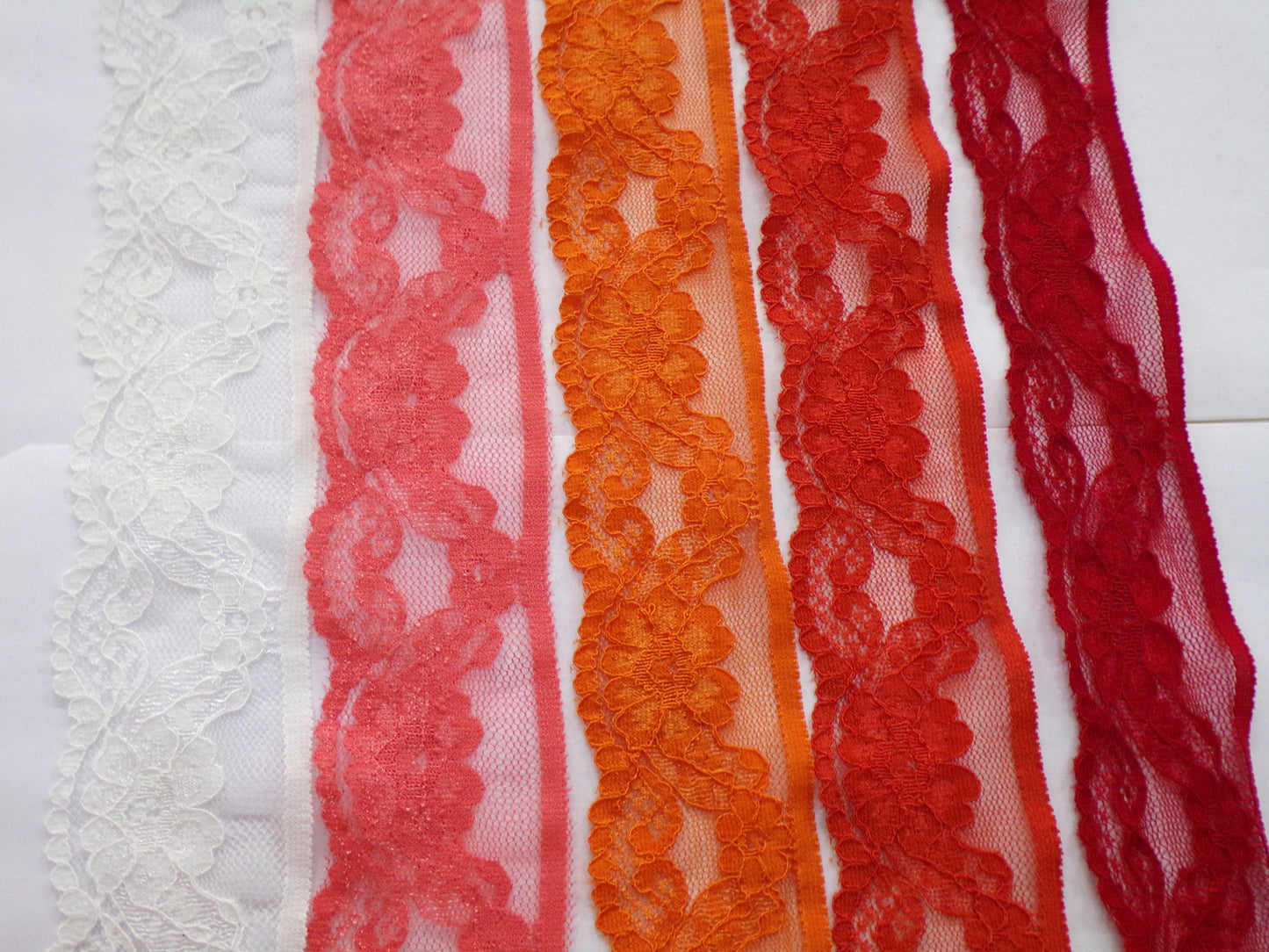 40mm, Stretch Lace Trim, 13 colours, Nylon stretch lace, lace, lingerie lace, 4cm lace, garment lace. Craft, fashion lace