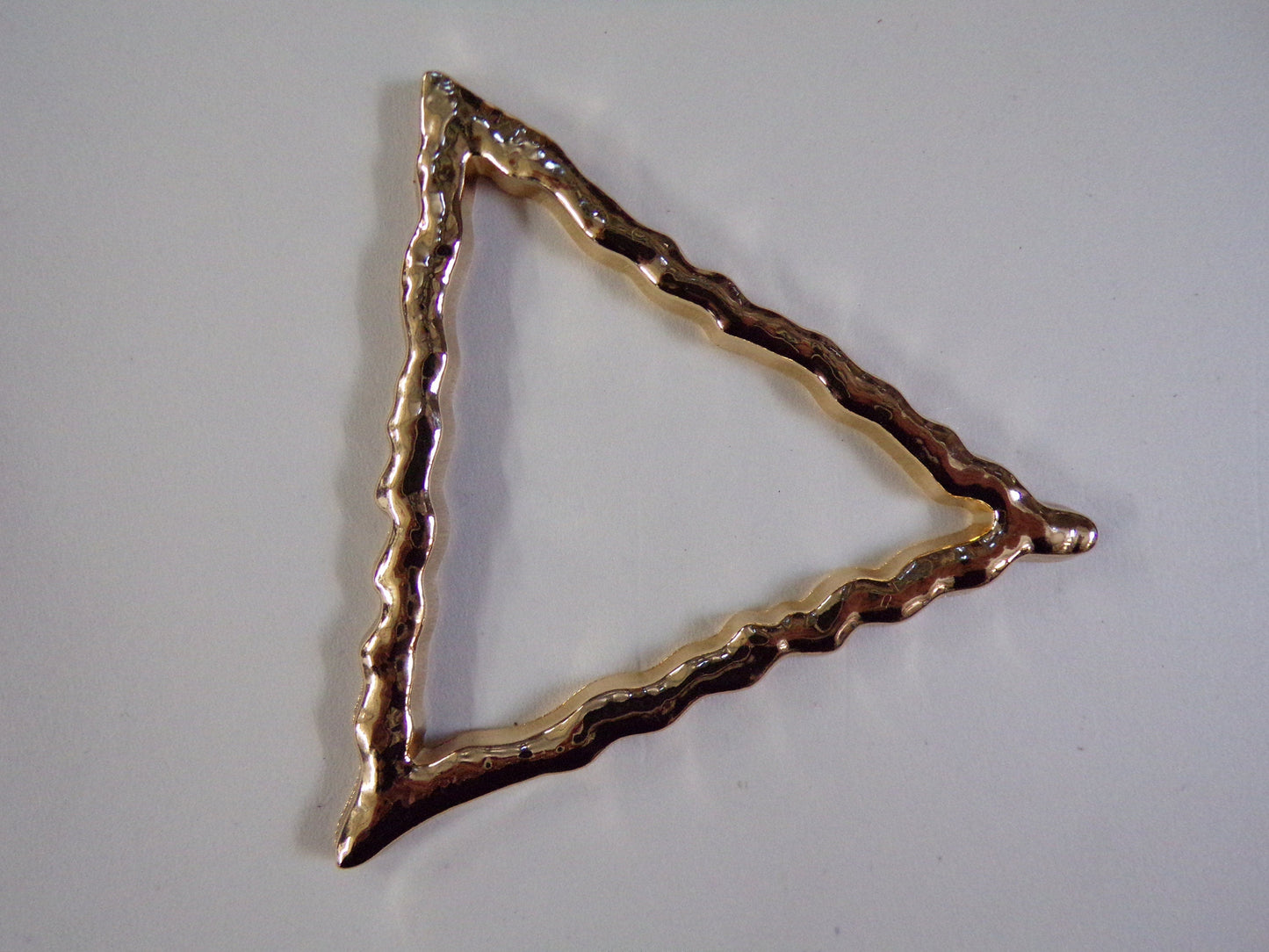 Triangle Gold Metal Buckle, Belt Buckle, Bag Clasp Leather Craft Accessories, Swimwear buckle, Hammered buckle