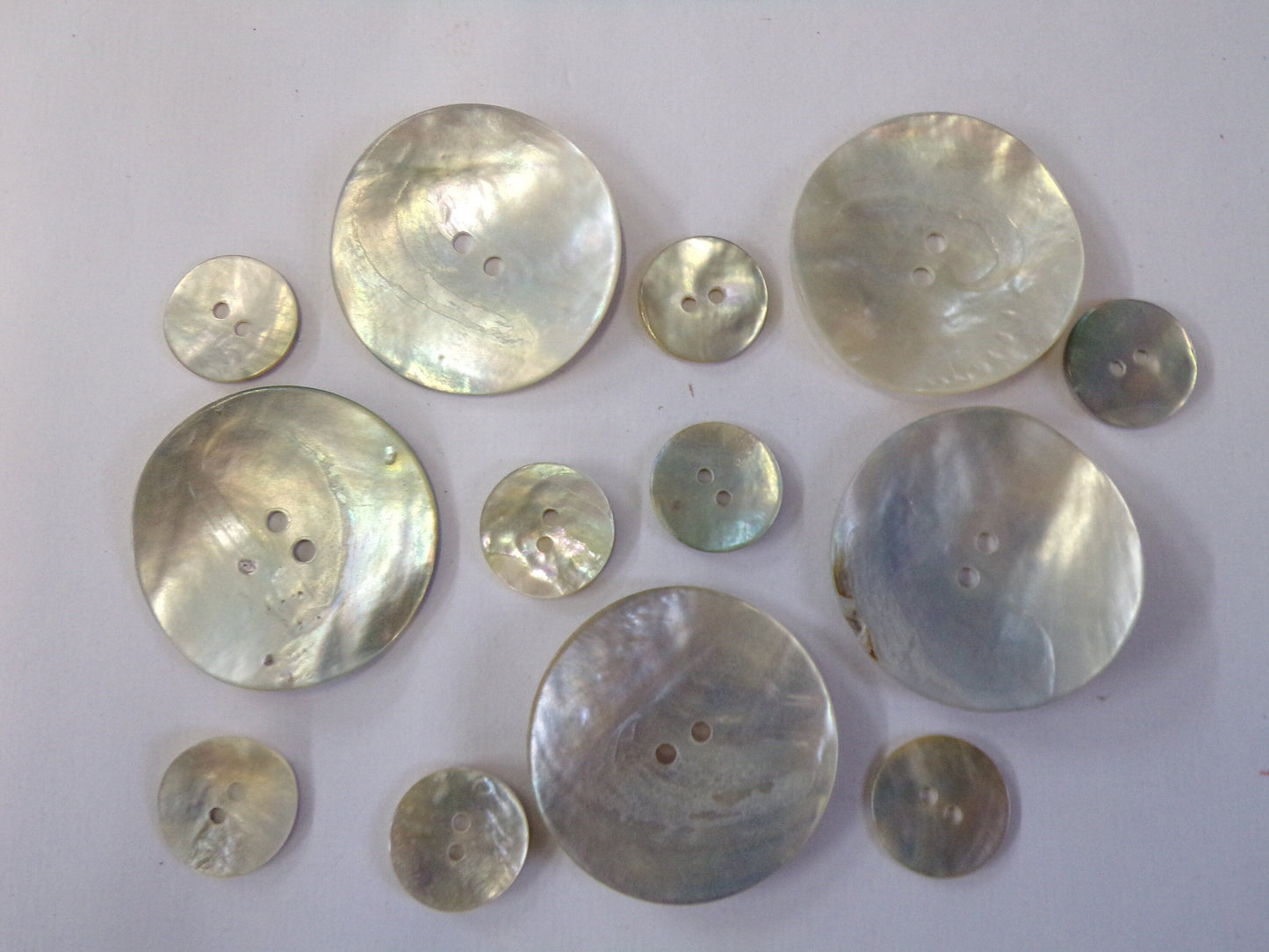 12mm/16mm/34mm,Mother of Pearl Round Buttons, Natural Buttons, Shell buttons, Pearl Buttons for Cardigan, shell buttons, knitwear buttons