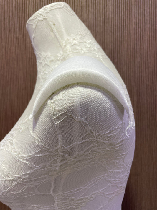 1 pair, Covered Shoulder Pads, 12mm thick Black or White, shoulder pads, pads, fashion pads, foam shoulder pads