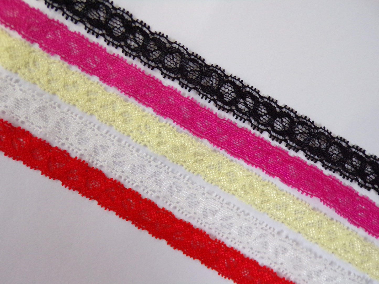 1.5cm wide Stretch Lace Trim, Elastic Lace Trim for underwear, lingerie, 5 colours, Thin lace, narrow lace, lingerie lace