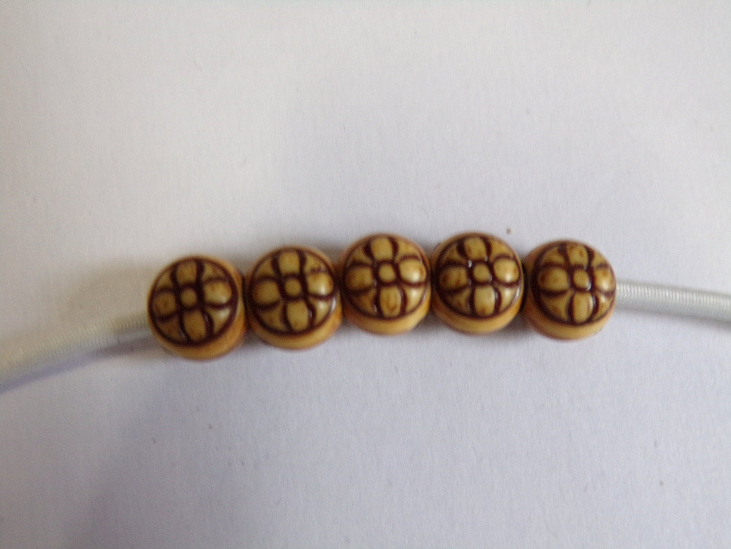 8mm 9mm, Round Acrylic Beads, Large Hole beads, Macrame beads, Jewel beads, Flower pattern beads, Jewellery, Craft, beads, colour beads