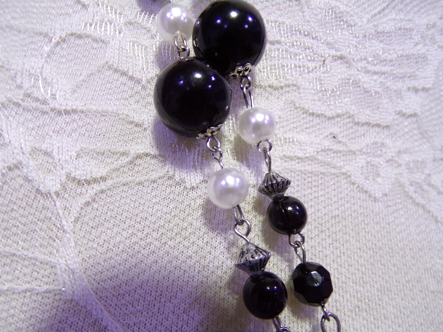 Black and White Beaded Necklace, Beads, Chain, Jewellery.