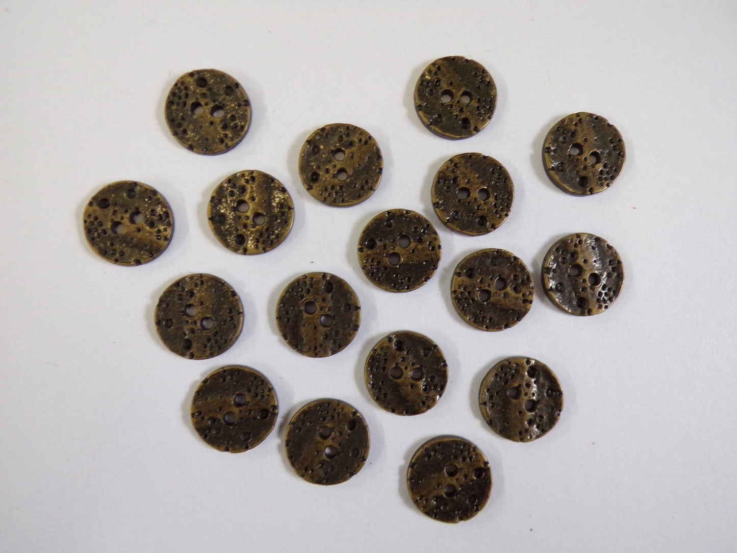 16mm, Stone effect Buttons, 2-hole Fancy buttons, Brown Buttons, Clothing, Knitwear, Sewing, Antique brass buttons, brass buttons