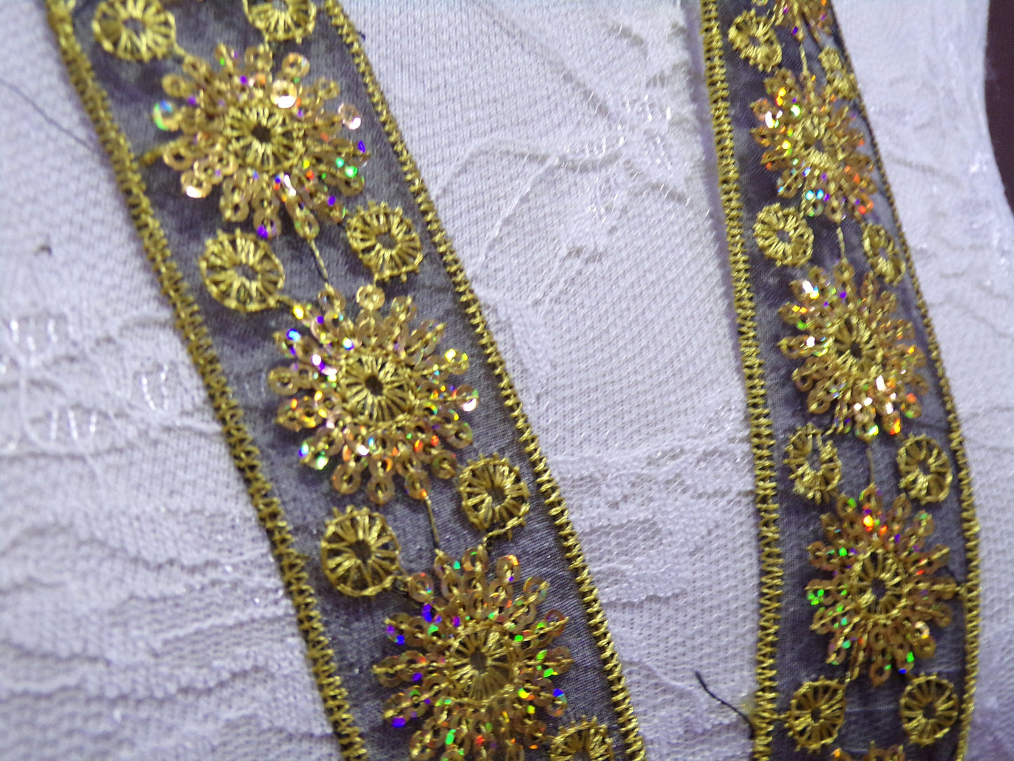 3cm wide Embroidered Lace Trim with Gold Sequins , Sequins Lace for Decor, Sewing, Craft