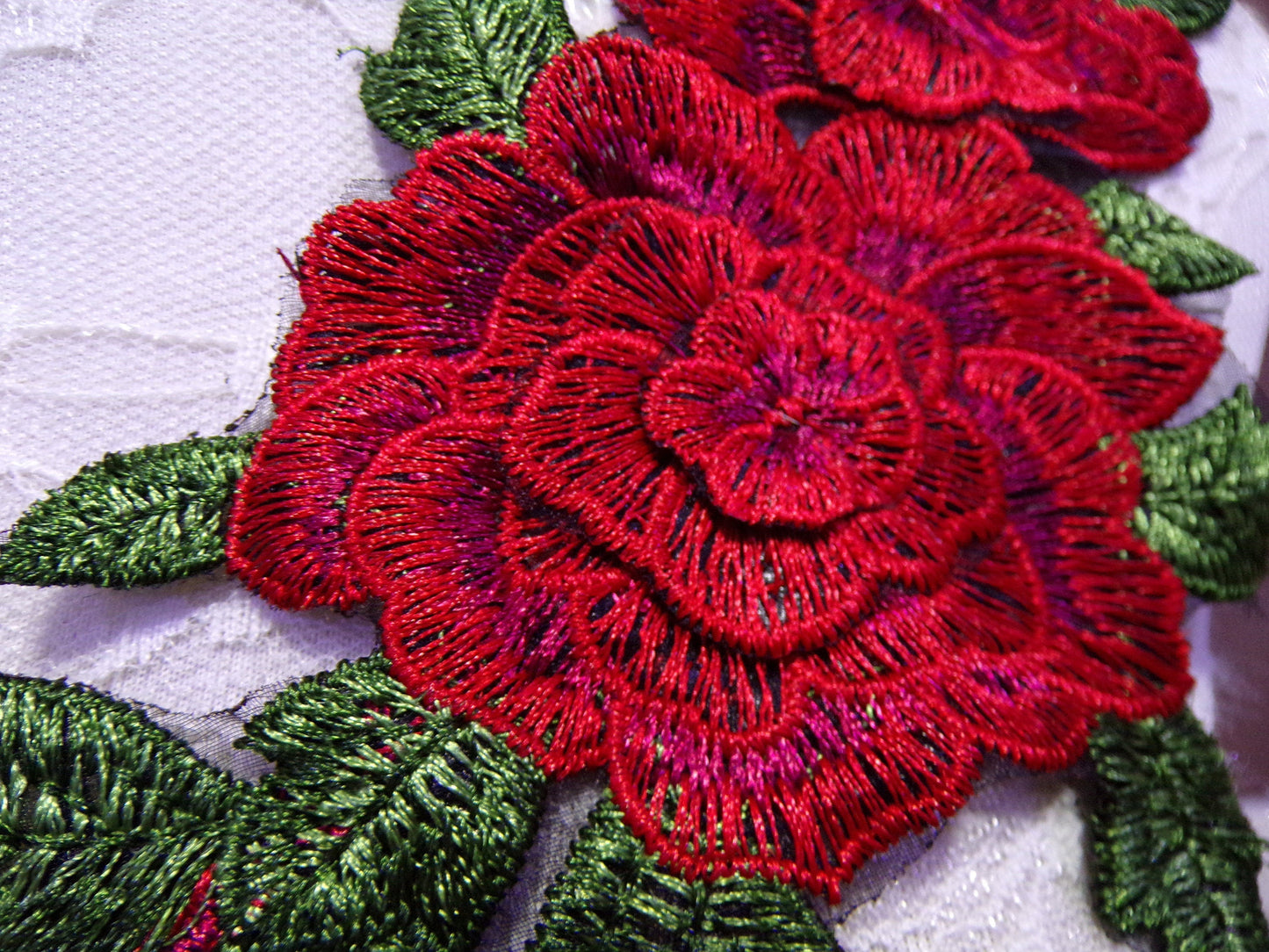 Embroidered Roses applique, Embroidered Patch, Decorative Patch, Clothing, Bags, Jackets, flower appliqué, rose patch,