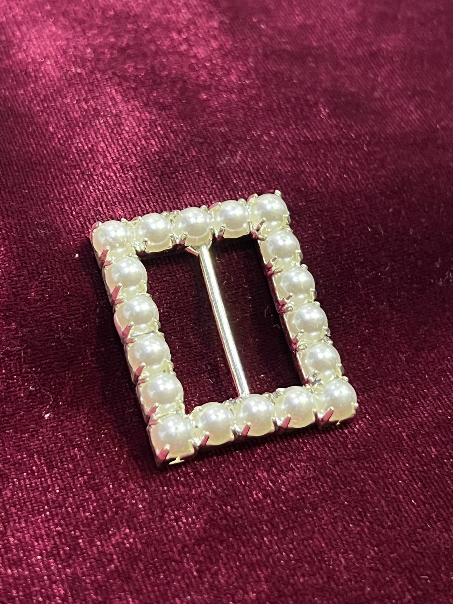 Small Pearl Buckle, Bridal Accessory, Buckle, Dress making