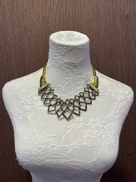 Metal Gold Necklace, decorative Necklace, vintage fashion, Chain Accessories, vintage necklace