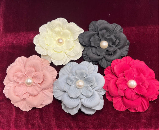 Flower Brooch, Wedding Corsage, Wedding Accessories, Bridal Flowers brooches, Flower brooches made from fabric