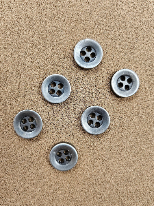 11.5mm (18L) Silver plastic buttons, metalic coloured buttons, 4 hole buttons