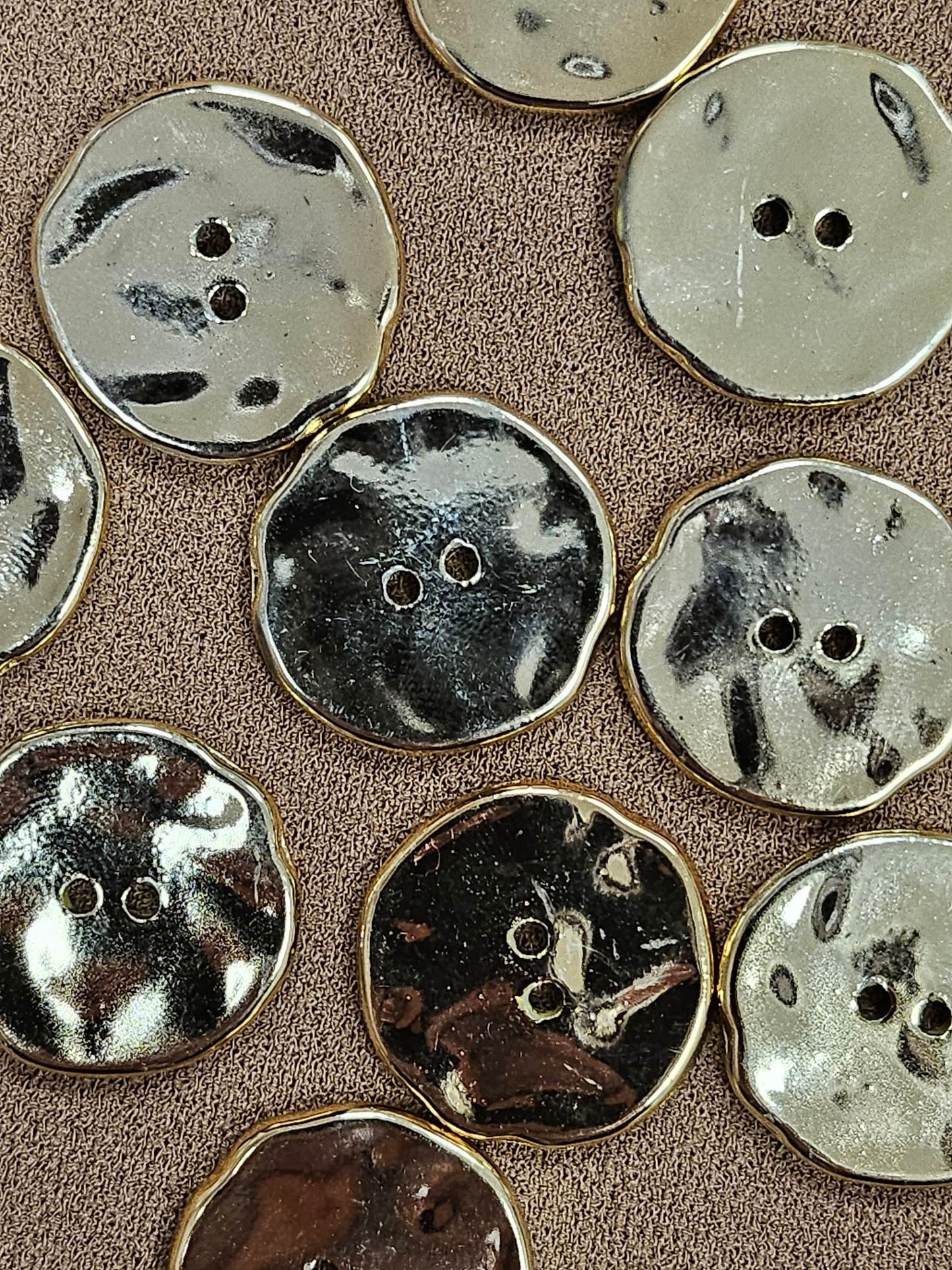 30L Hammered buttons, gold buttons, 2 hole buttons, plastic buttons