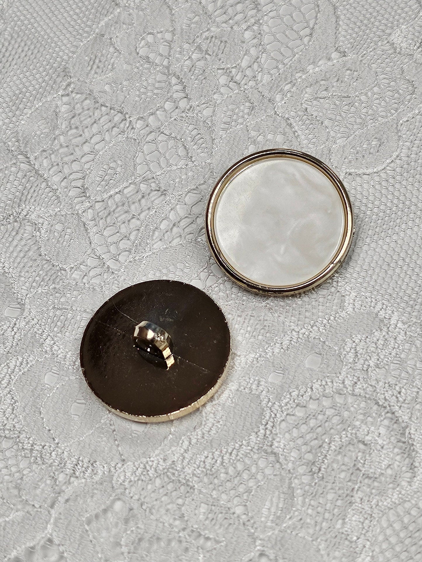 40L 25mm White pearlescent shank button, gold shank button, pearl effect button