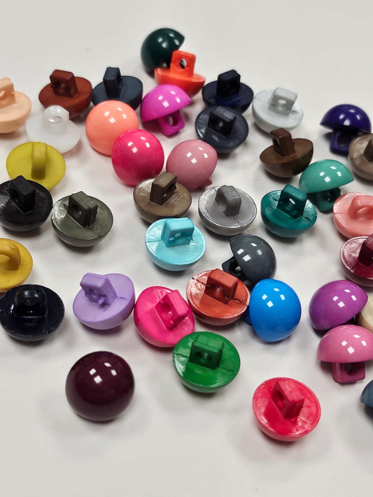 18L shank buttons, shank buttons, dome buttons, plastic buttons, colourful buttons, shank buttons, buttons, neck buttons, blouse buttons