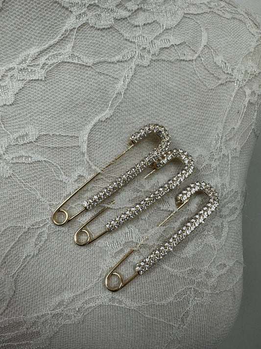 Brooch, saree pin, diamanté pin, diamanté brooch, diamanté, rhinestone pin, rhinestone brooch, gold brooch,