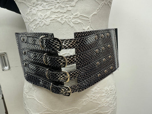 Plus size belt, Elastic belt, snake belt, faux snake belt, corset belt, faux skin corset belt, 4” belt