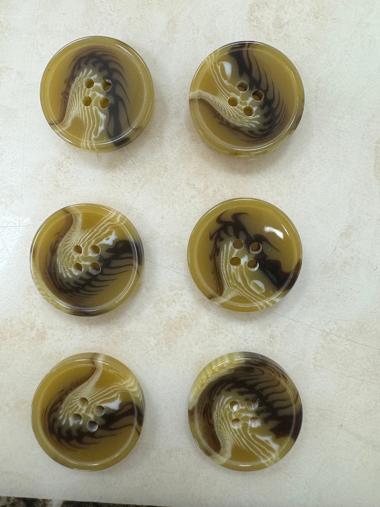 40L buttons, 25mm buttons, coat buttons, replacement buttons, horn buttons, marble buttons