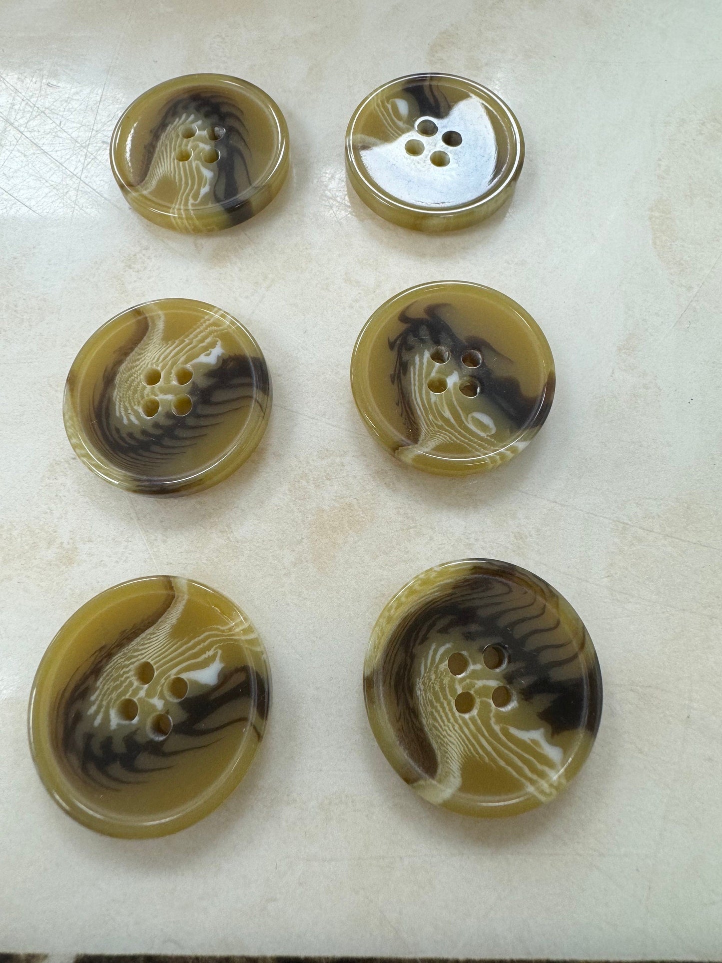 40L buttons, 25mm buttons, coat buttons, replacement buttons, horn buttons, marble buttons